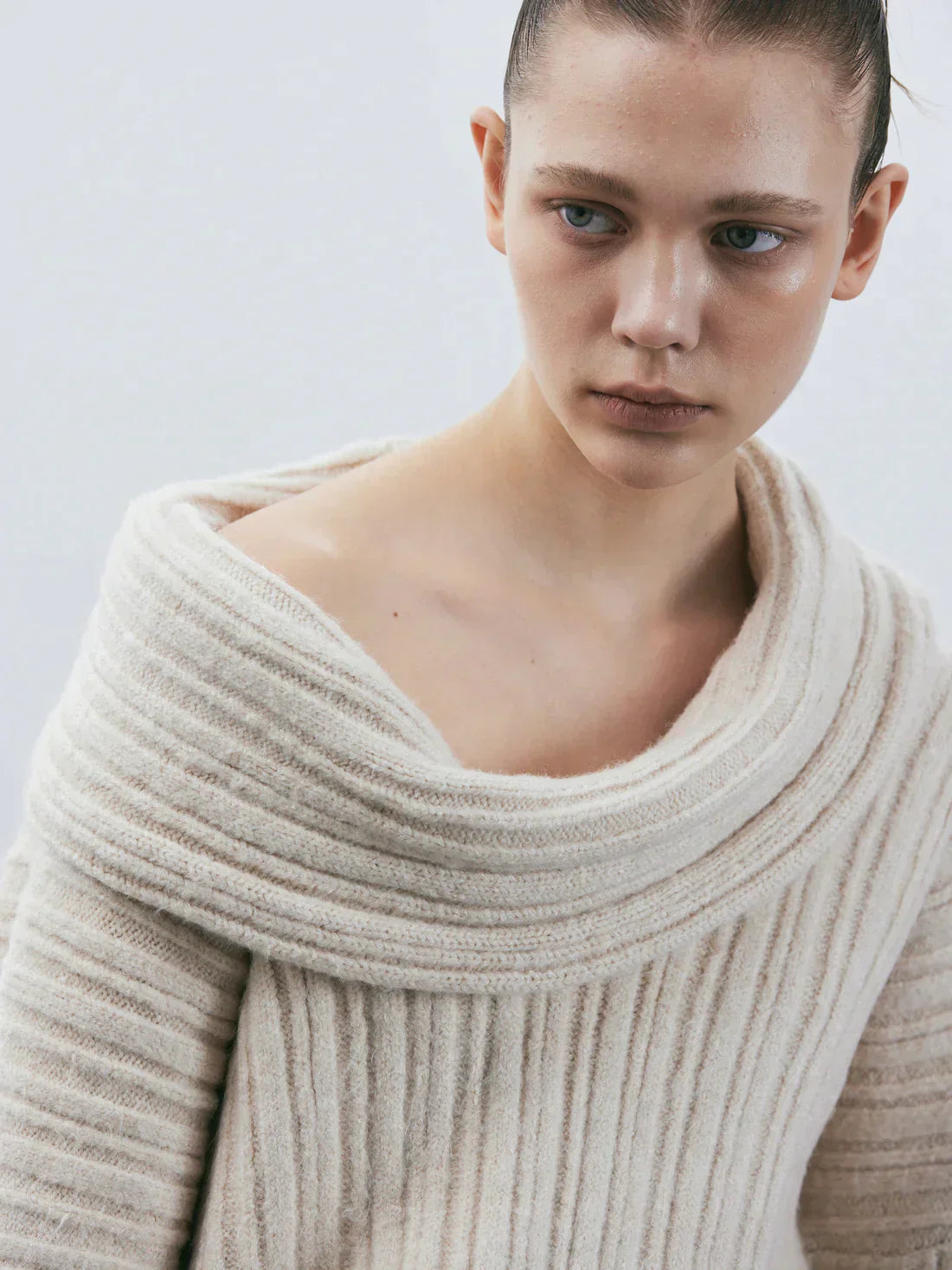 Hayley – Oversized Gebreide Trui met Hoge Coltrui