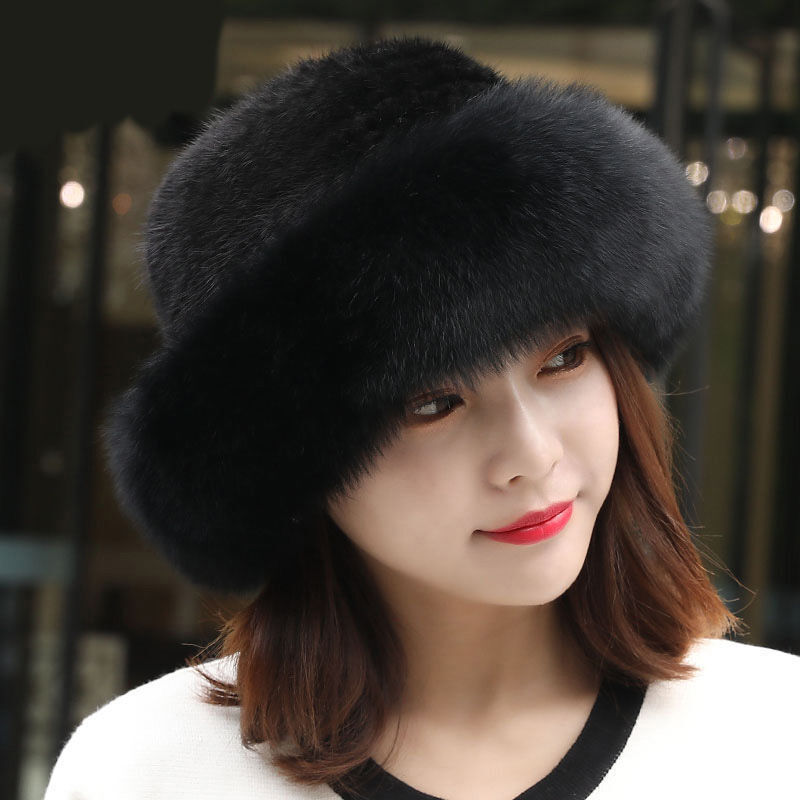 Victoria – Luxe Wintermuts
