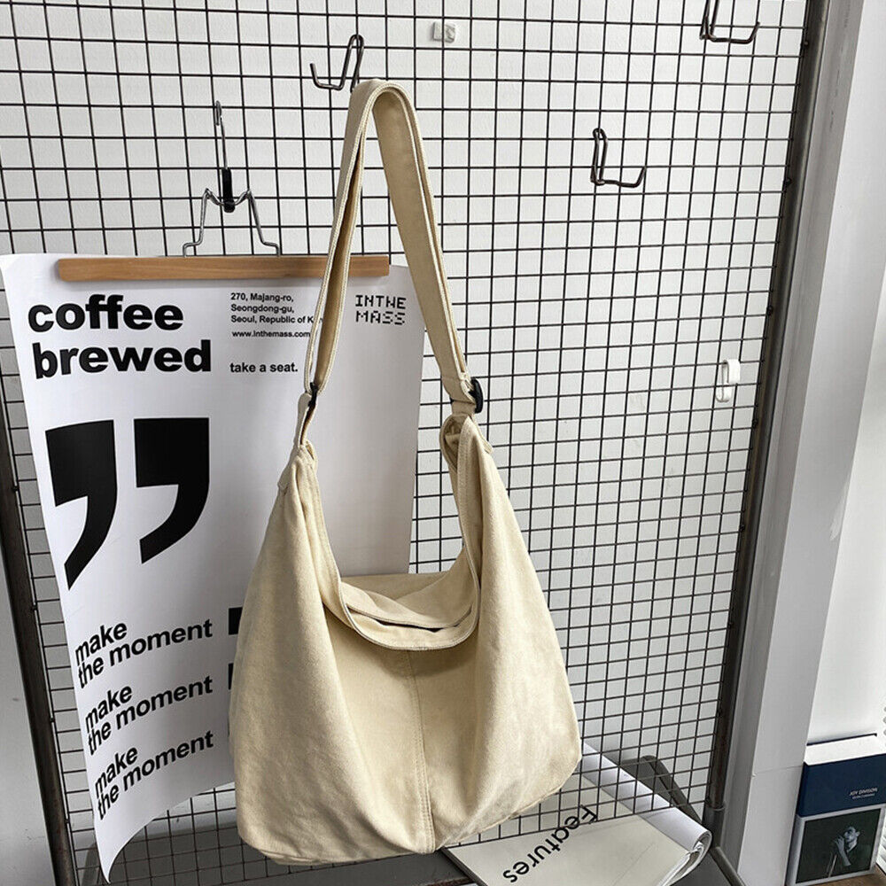 Claire – Schoudertas met Ruim Interieur