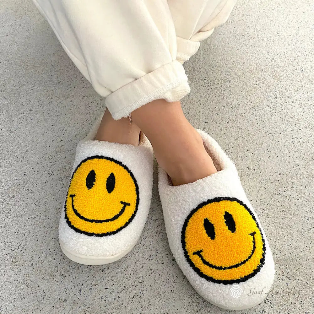 Catherine – Comfortabele Damespantoffels met Smiley-Design