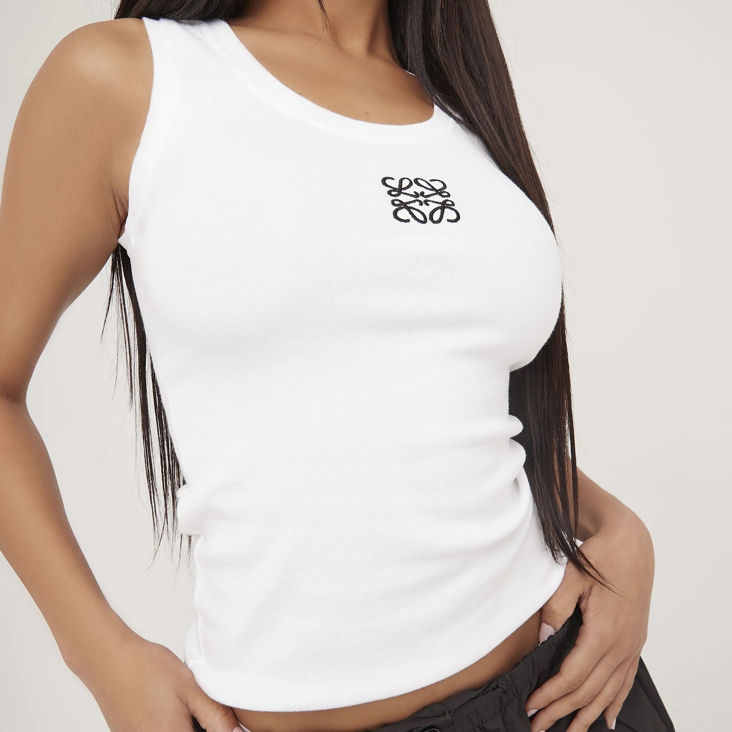 Andrea – Minimalistisch Dames Tanktop voor de Zomer