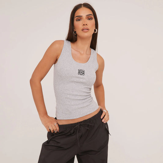 Andrea – Minimalistisch Dames Tanktop voor de Zomer